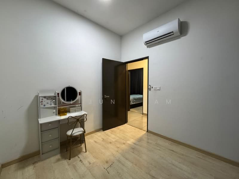 Condominium for Rent at The Henge - Yi Jun Cham - Bedroom - PropertyGuru.com.my