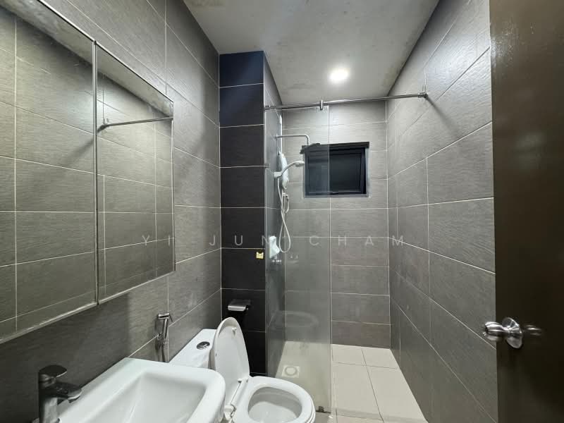 Condominium for Rent at The Henge - Yi Jun Cham - Bathroom - PropertyGuru.com.my