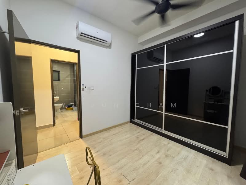 Condominium for Rent at The Henge - Yi Jun Cham - Bedroom - PropertyGuru.com.my