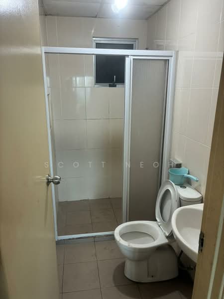 Service Residence for Rent at OUG Parklane - Scott Neoh - Bathroom - PropertyGuru.com.my