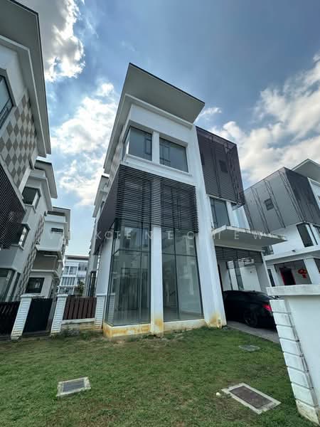 Rumah Banglo untuk Dijual di Kemuning Utama (Shah Alam) - KT Teoh - Exterior - PropertyGuru.com.my