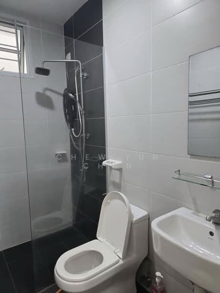 Pangsapuri untuk Disewa di Nusa Heights (Nusa Puncak) - Chew Yun Chan - Bathroom - PropertyGuru.com.my