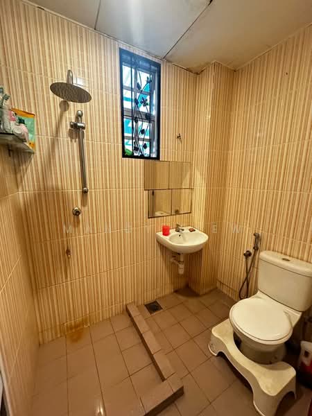 Rumah Teres 2 Tingkat untuk Dijual di Taman Bukit Maluri (Kepong) - Mandy Liew - Bathroom - PropertyGuru.com.my