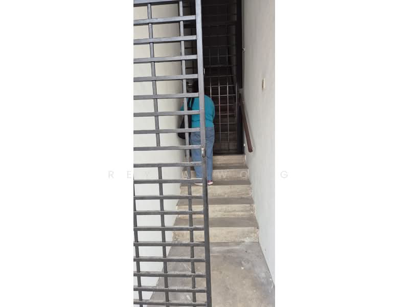 Shop / Office for Rent in Taman Johor Jaya (Johor Bahru) - Reyna Wong - Entrance - PropertyGuru.com.my