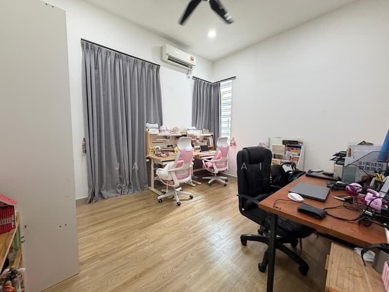 Semi-Detached House for Sale in Bandar Putra (Kulai) - Jack Chai - PropertyGuru.com.my