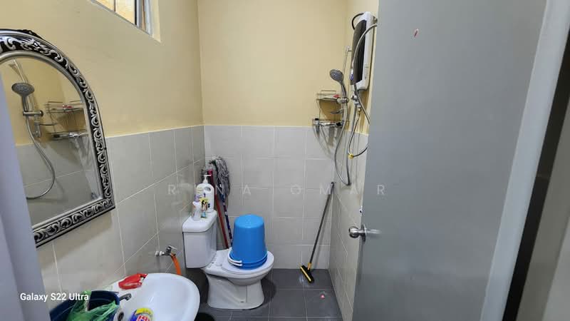 Rumah Teres 2 Tingkat untuk Disewa di Taman Chemor Idaman (Chemor) - Rina Omar - Bathroom - PropertyGuru.com.my
