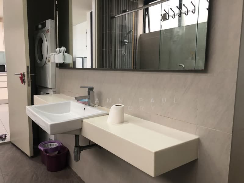 Servis Apartment untuk Dijual di Jaya One Residences - Johann Paul Gregory - Bathroom - PropertyGuru.com.my