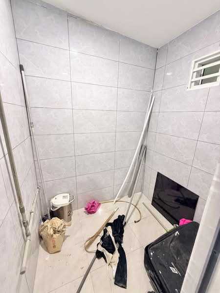 Rumah Teres untuk Dijual di Senawang (Negeri Sembilan) - Nazrin Hakimin - PropertyGuru.com.my