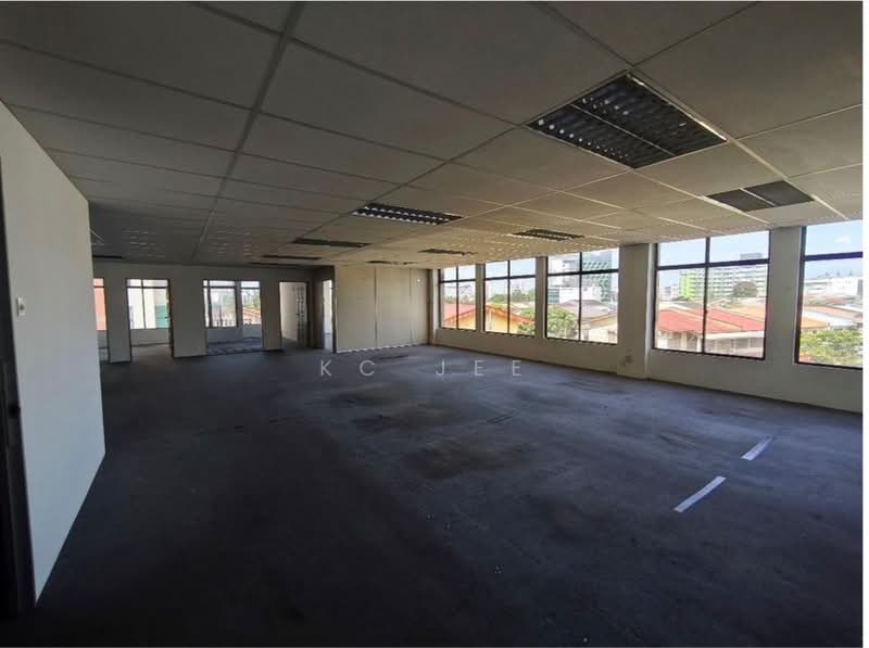 Kedai untuk Disewa di Tabuan Dayak (Kuching) - KC Jee - PropertyGuru.com.my