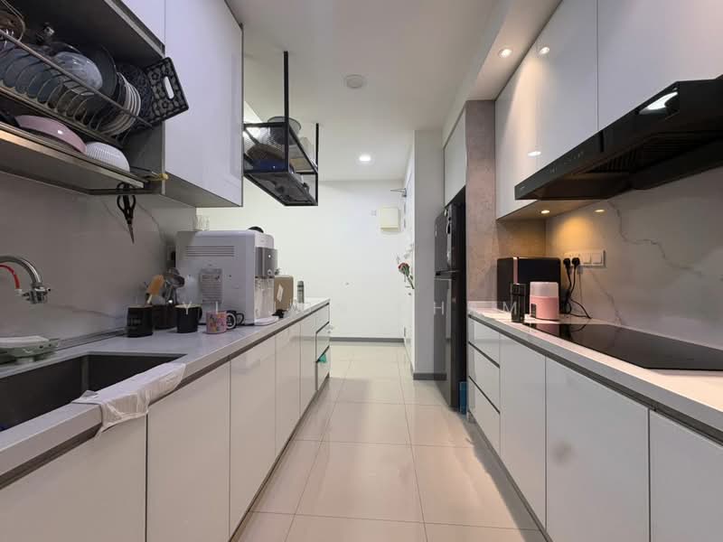 Servis Apartment untuk Dijual di United Point (Residensi Berpadu) - Yi Jun Cham - Kitchen - PropertyGuru.com.my