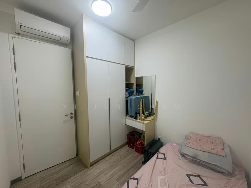 Servis Apartment untuk Dijual di United Point (Residensi Berpadu) - Yi Jun Cham - Bedroom - PropertyGuru.com.my