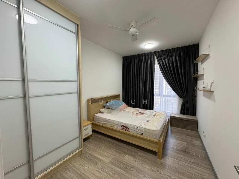 Servis Apartment untuk Dijual di United Point (Residensi Berpadu) - Yi Jun Cham - Bedroom - PropertyGuru.com.my
