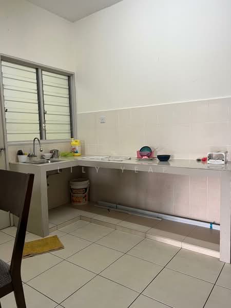 Kondominium untuk Disewa di Platinum Lake PV 10 - Lily Yeap - Kitchen - PropertyGuru.com.my