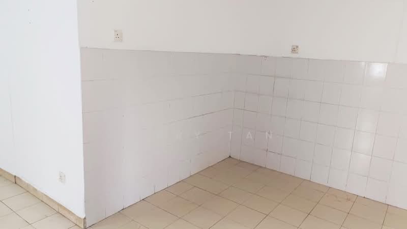Rumah Flat untuk Disewa di Desa Putra - Jerry Tan - Interior - PropertyGuru.com.my