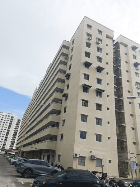 Rumah Flat untuk Disewa di Desa Putra - Jerry Tan - Exterior - PropertyGuru.com.my