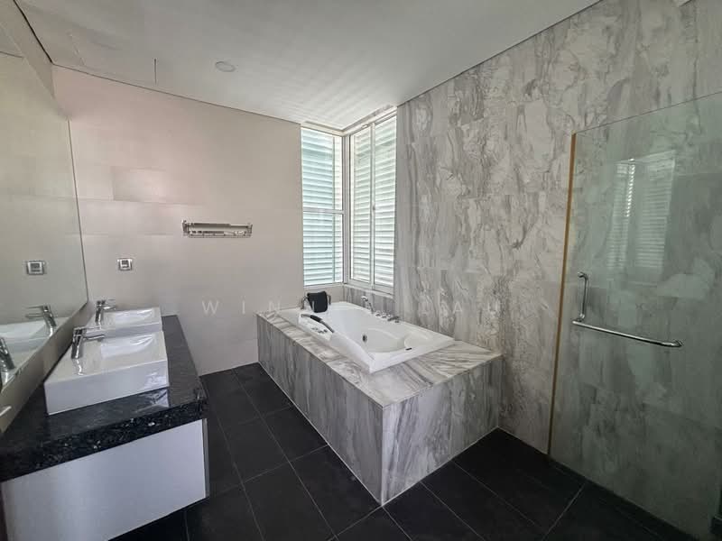 Rumah Banglo untuk Disewa di Iskandar Puteri (Nusajaya) (Johor) - Winnie Lau - Bathroom - PropertyGuru.com.my