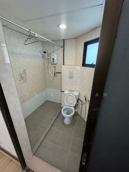 Apartment for Rent at MBF Tower - Dehrrick Tan - PropertyGuru.com.my