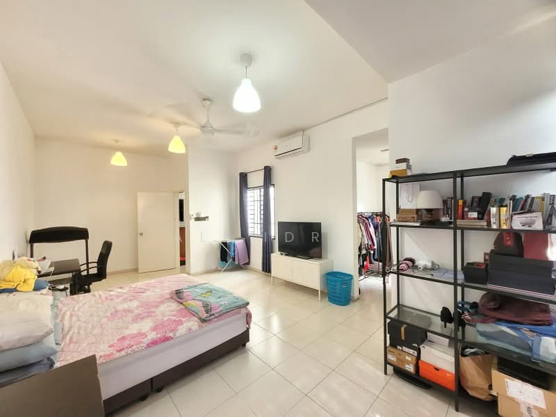 Rumah Teres 2.5 Tingkat untuk Dijual di Taman Cahaya Alam (Shah Alam) - Ali Idris - Bedroom - PropertyGuru.com.my