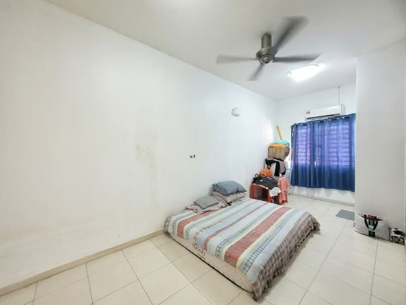 Rumah Teres 2.5 Tingkat untuk Dijual di Taman Cahaya Alam (Shah Alam) - Ali Idris - Bedroom - PropertyGuru.com.my