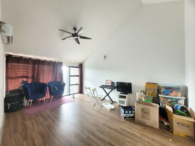 Rumah Teres 2.5 Tingkat untuk Dijual di Taman Cahaya Alam (Shah Alam) - Ali Idris - Living Room - PropertyGuru.com.my