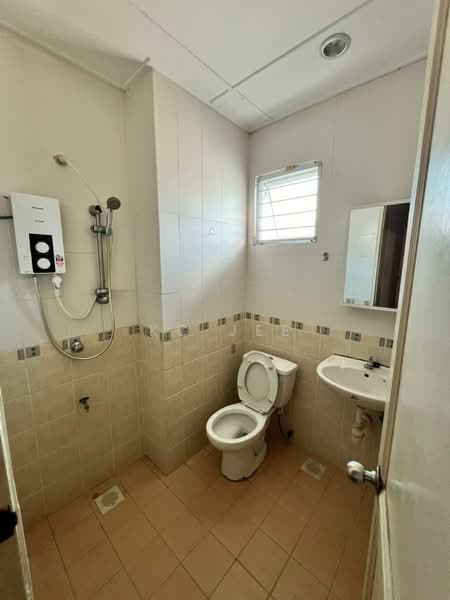 2-storey Terraced House for Rent in Taman Tiya Vista (Kota Samarahan) - KC Jee - PropertyGuru.com.my