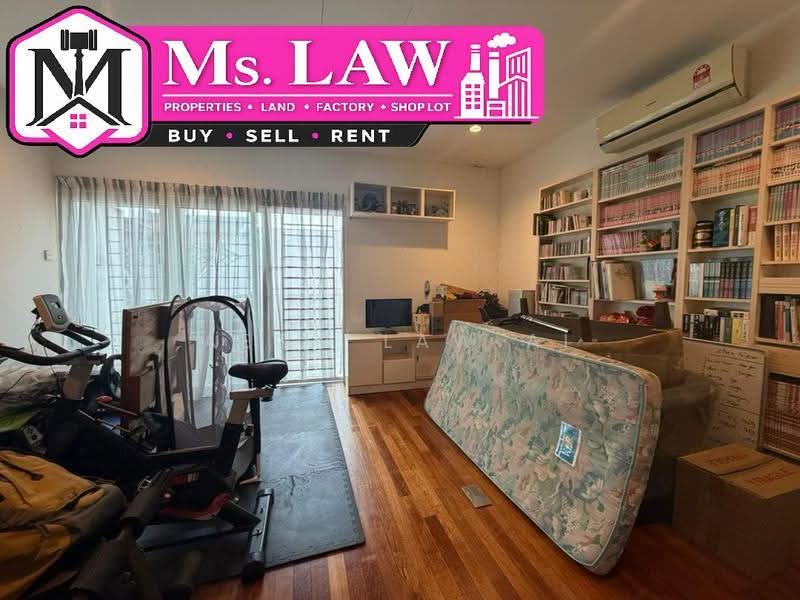 Kedai / Pejabat untuk Dijual di George Town (Penang) - Aeon Law Ai - Living Room - PropertyGuru.com.my