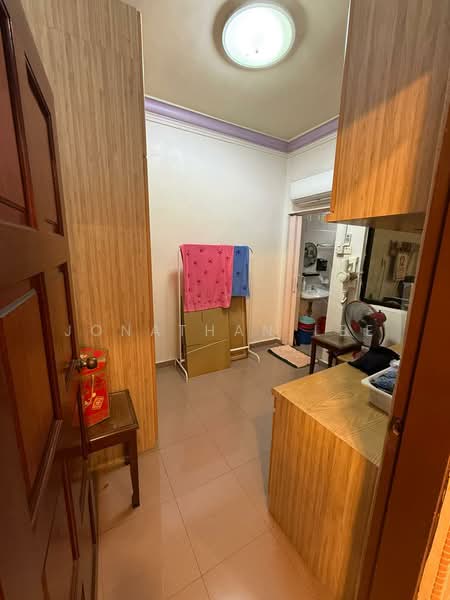 Rumah Teres 2 Tingkat untuk Dijual di Taman Universiti (Sri Gading) - Jonathan Lee - Interior - PropertyGuru.com.my