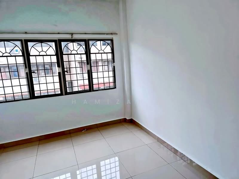 Rumah Flat untuk Disewa di Taman Angsana Hilir - Hamizah . - Interior - PropertyGuru.com.my