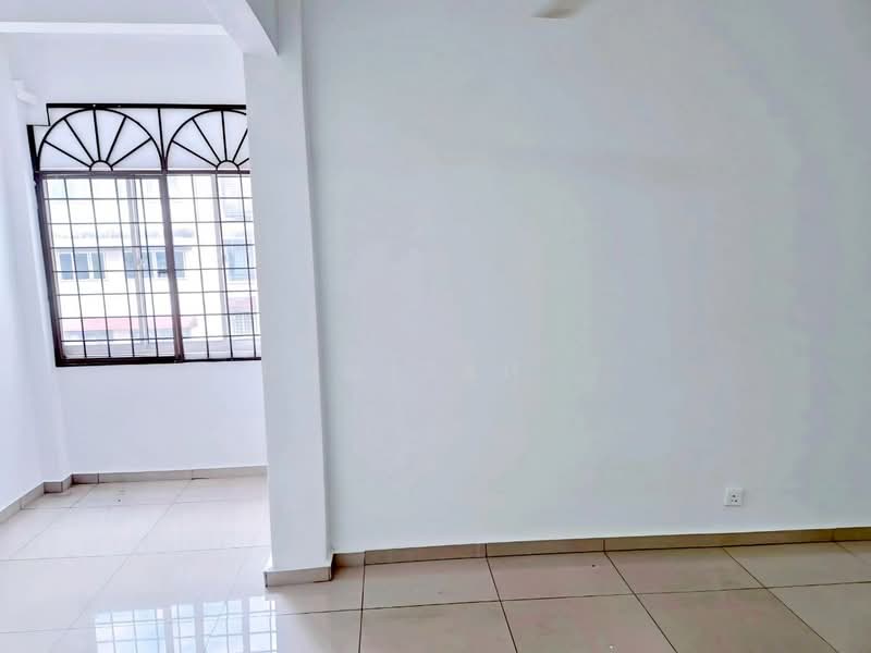 Rumah Flat untuk Disewa di Taman Angsana Hilir - Hamizah . - PropertyGuru.com.my