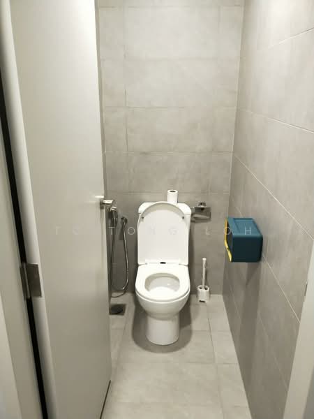 Service Residence for Sale at Sensasi @ Utropolis - TC Tong Loh - Bathroom - PropertyGuru.com.my