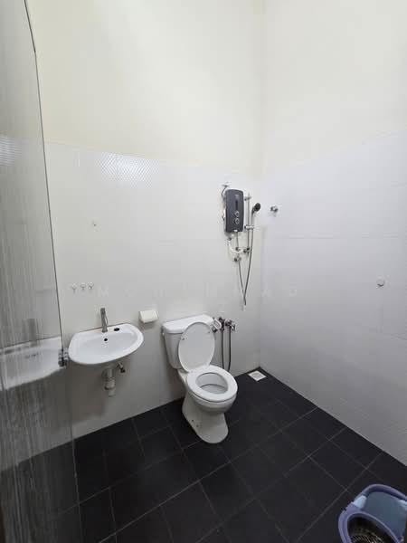 Terraced House for Sale in Kuantan (Pahang) - Mohammad Azizi - PropertyGuru.com.my