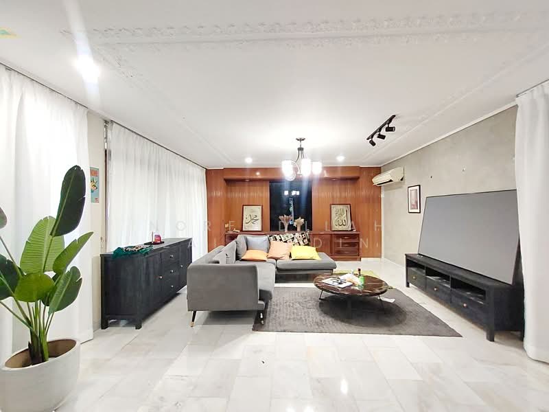 Rumah Banglo untuk Dijual di Seksyen 11 (Shah Alam) - NORFADILAH ZAINUDDIN - Living Room - PropertyGuru.com.my