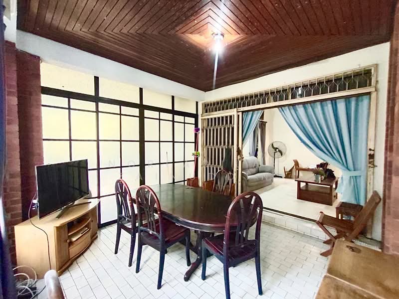Rumah Banglo untuk Dijual di Seksyen 11 (Shah Alam) - NORFADILAH ZAINUDDIN - Dining Room - PropertyGuru.com.my