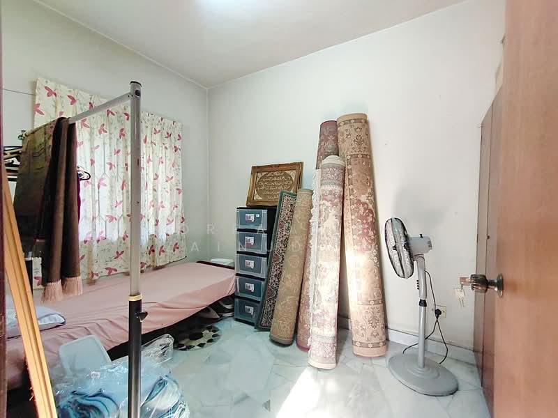 Rumah Banglo untuk Dijual di Seksyen 11 (Shah Alam) - NORFADILAH ZAINUDDIN - Bedroom - PropertyGuru.com.my