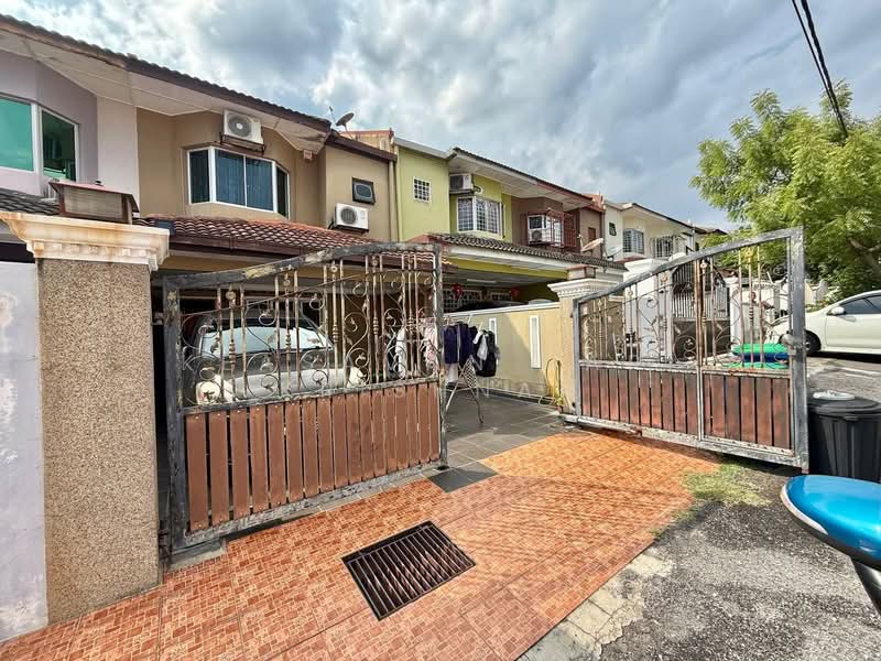 Rumah Teres 2 Tingkat untuk Dijual di Kota Perdana (Seri Kembangan) - Keasavan Hari Krishnan - PropertyGuru.com.my