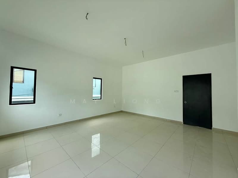 Rumah Berkembar untuk Dijual di Taman Scientex Rawang (Rawang) - May Liong - Interior - PropertyGuru.com.my