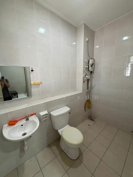 2-storey Terraced House for Rent in Taman JP Perdana (Johor Bahru) - Jessy Koh - Bathroom - PropertyGuru.com.my