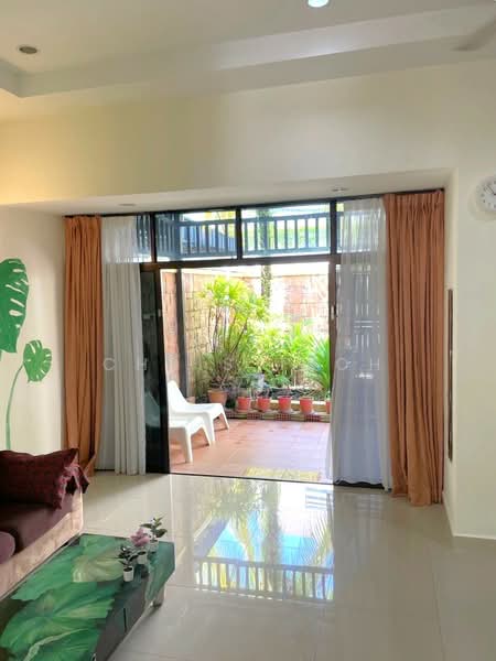 Rumah Berkembar untuk Dijual di Batu Ferringhi (Penang) - Chris Teoh - Living Room - PropertyGuru.com.my