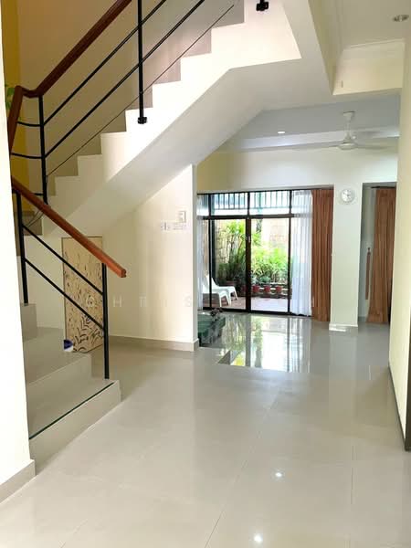 Rumah Berkembar untuk Dijual di Batu Ferringhi (Penang) - Chris Teoh - Living Room - PropertyGuru.com.my