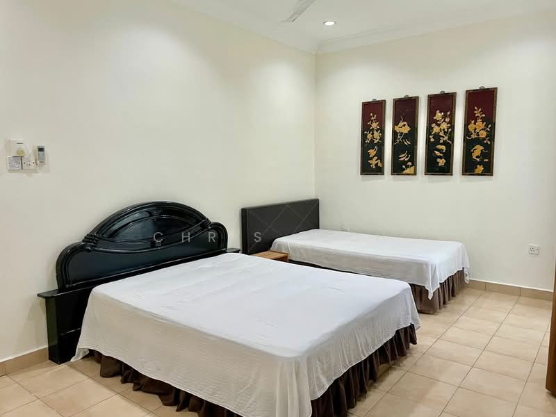 Rumah Berkembar untuk Dijual di Batu Ferringhi (Penang) - Chris Teoh - Bedroom - PropertyGuru.com.my