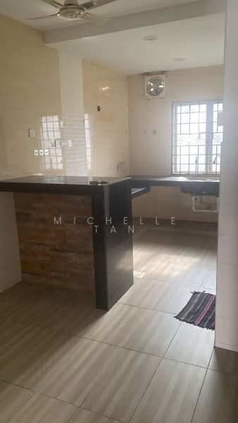 Rumah Teres 2 Tingkat untuk Dijual di Bandar Rinching Seksyen 5 (Semenyih) - Michelle Tan - Kitchen - PropertyGuru.com.my