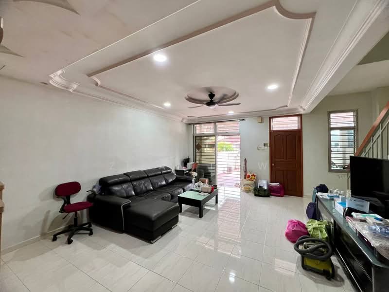 2-storey Terraced House for Sale in Bukit Indah (Iskandar Puteri (Nusajaya)) - Ziyan Liew - Living Room - PropertyGuru.com.my