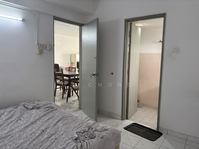Condominium for Sale at O.G. Heights - CK Chong - Bedroom - PropertyGuru.com.my