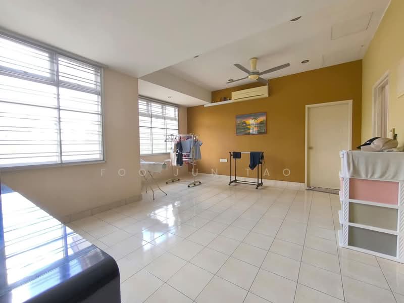 2-storey Terraced House for Rent in Jemaluang (Johor) - Foo Jun Tao - Living Room - PropertyGuru.com.my