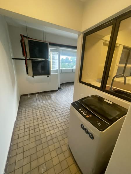 Kondominium untuk Disewa di UBN Apartment - Kelvin Tan - Balcony - PropertyGuru.com.my