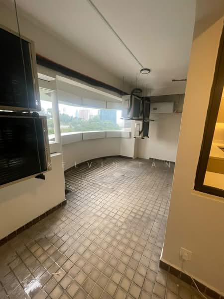 Kondominium untuk Disewa di UBN Apartment - Kelvin Tan - Balcony - PropertyGuru.com.my