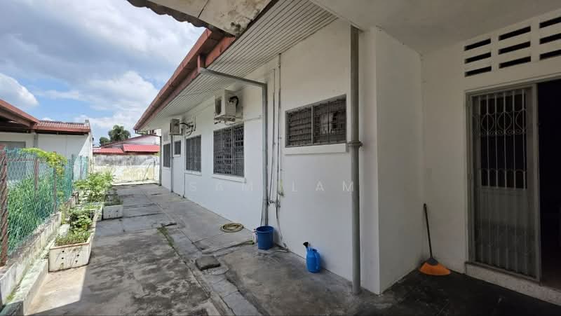 Rumah Berkembar untuk Dijual di Taman Ipoh Jaya (Ipoh) - Sam Lam - Exterior - PropertyGuru.com.my
