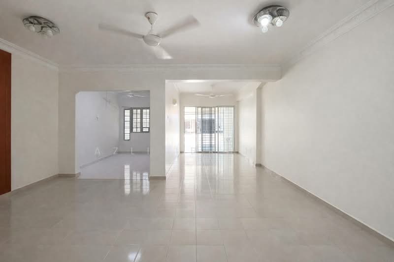 Rumah Teres 2 Tingkat untuk Dijual di Seksyen 19 (Shah Alam) - Azli Ibrahim - Living Room - PropertyGuru.com.my