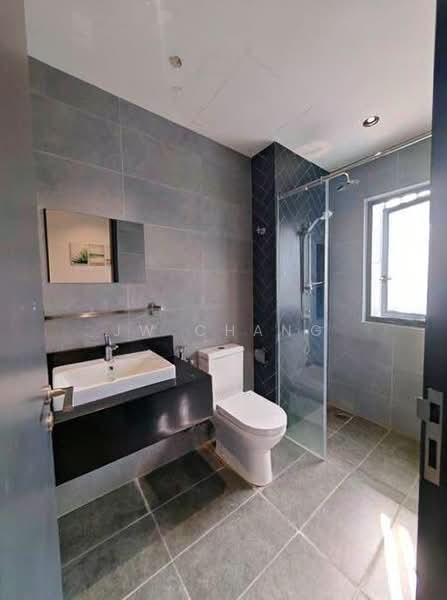 Servis Apartment untuk Disewa di Sunway Velocity TWO - JW Chang - Bathroom - PropertyGuru.com.my