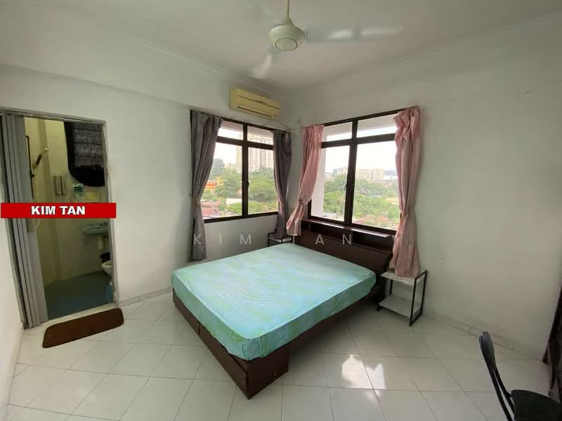 Kondominium untuk Disewa di University Heights - Kim Tan - Bedroom - PropertyGuru.com.my